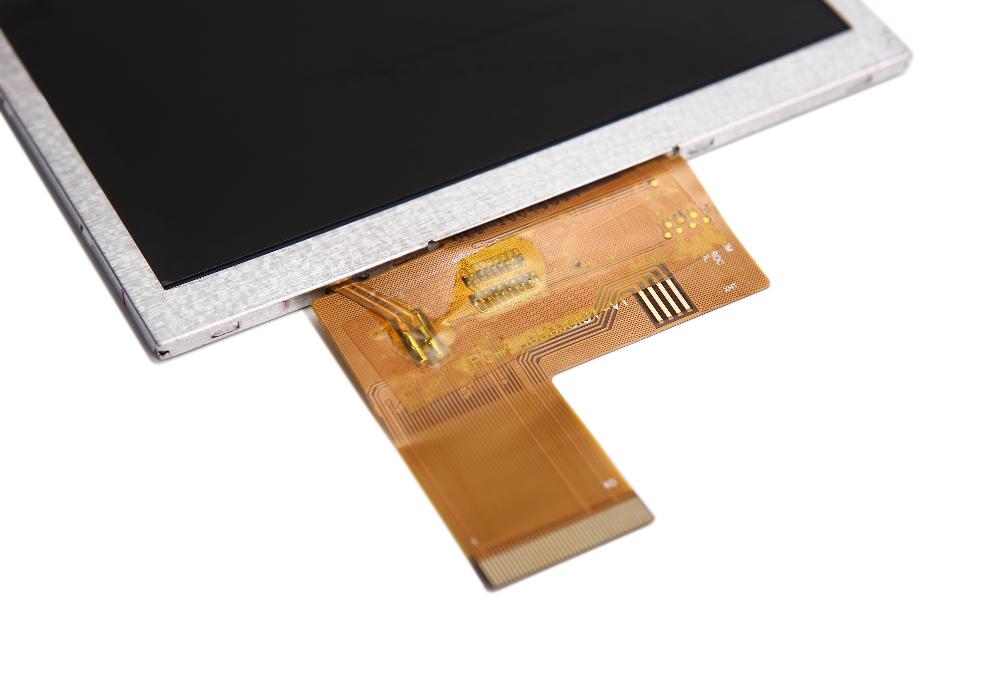 What are the differences between IPS screens and LCD screens?